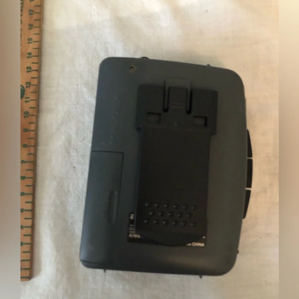VTG Aiwa HS-TA183 walkman 90s - Picture 3 of 6